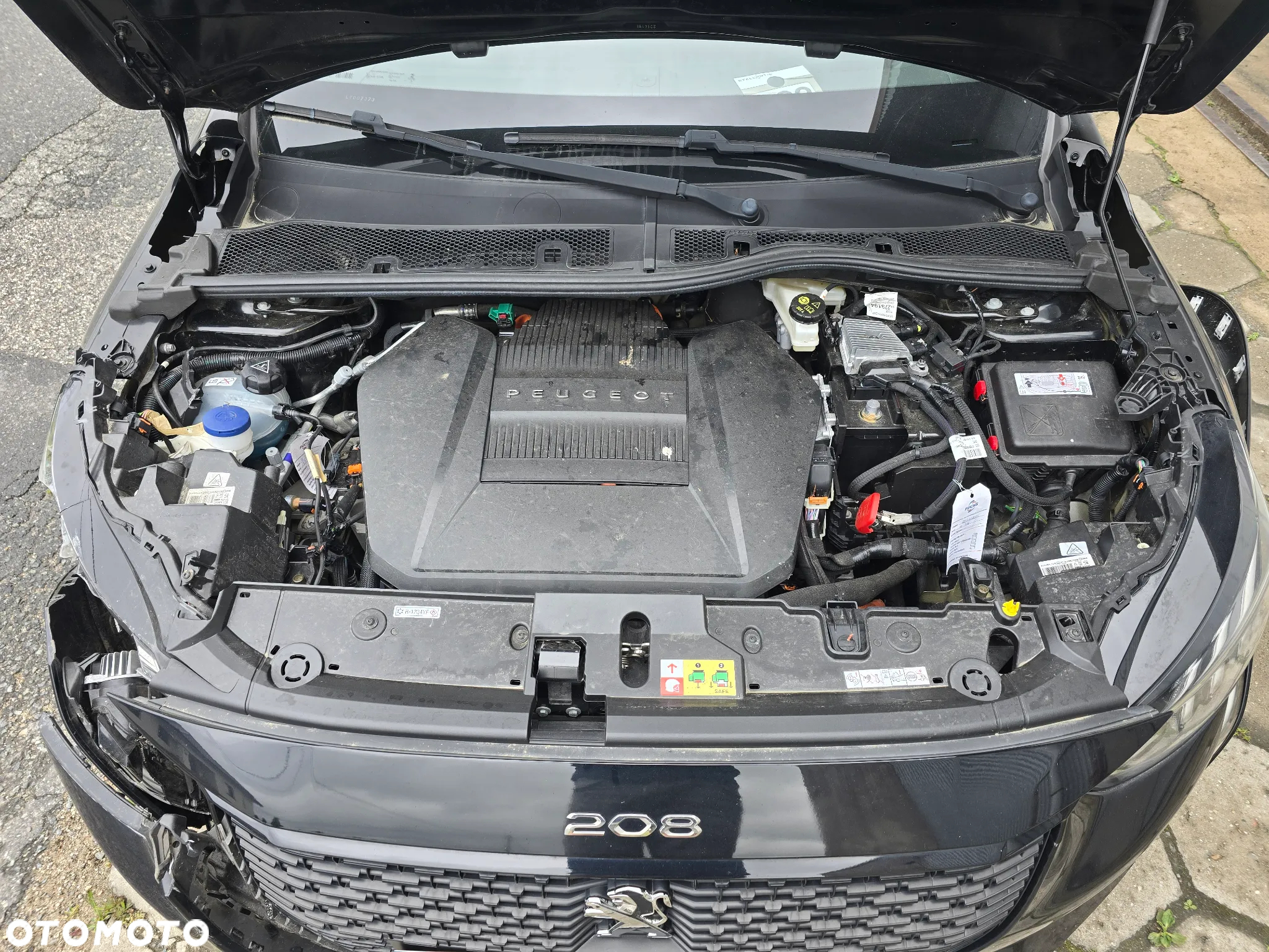 Peugeot 208 e-208 GT Line - 15