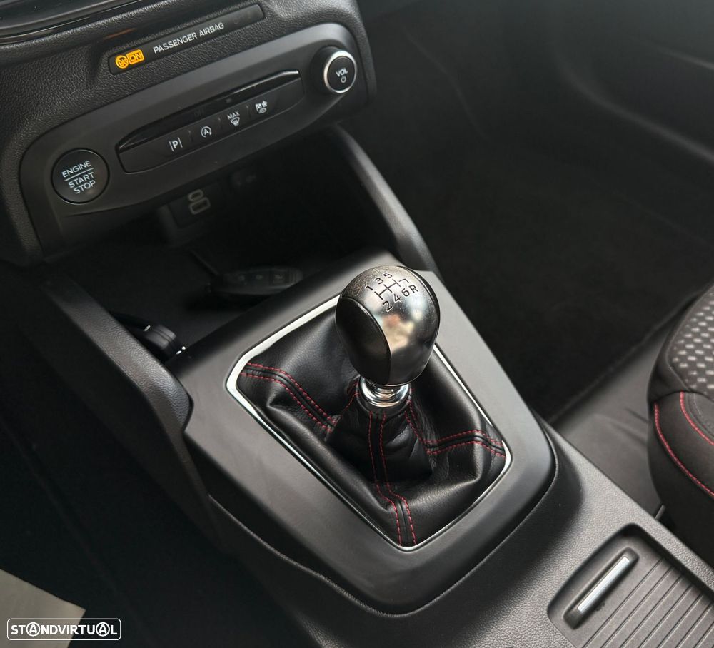 Ford Focus 1.0 EcoBoost MHEV ST-Line - 10