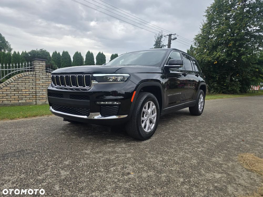 Jeep Grand Cherokee - 12