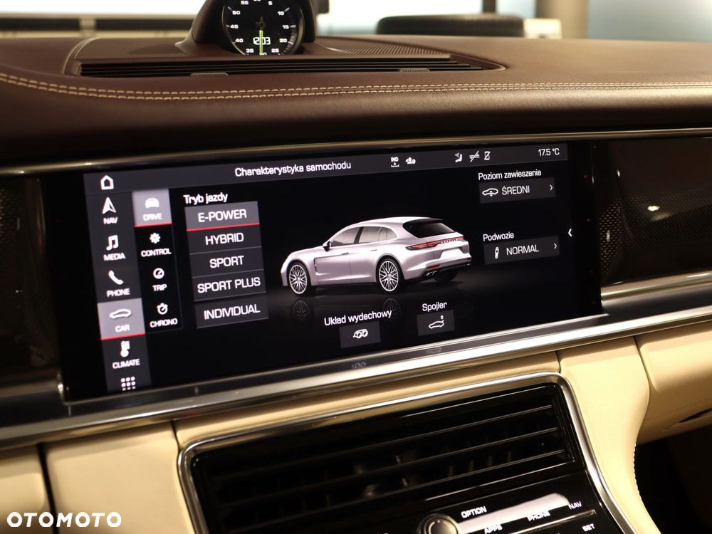 Porsche Panamera Turbo S E-Hybrid GPF - 25