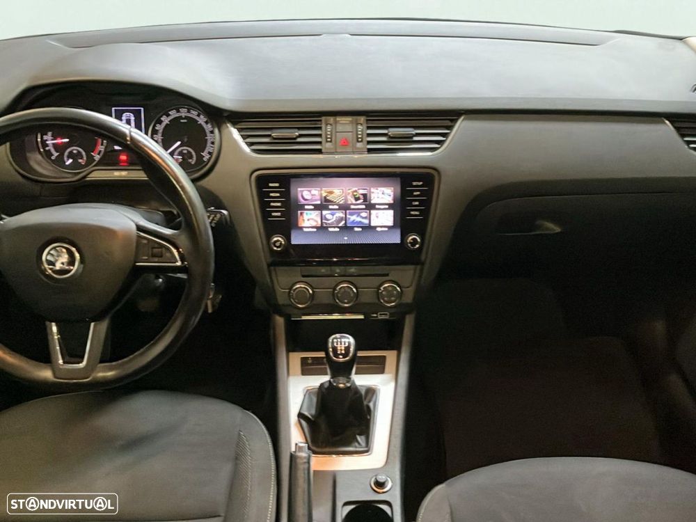 Skoda Octavia 1.6 TDI Active - 12
