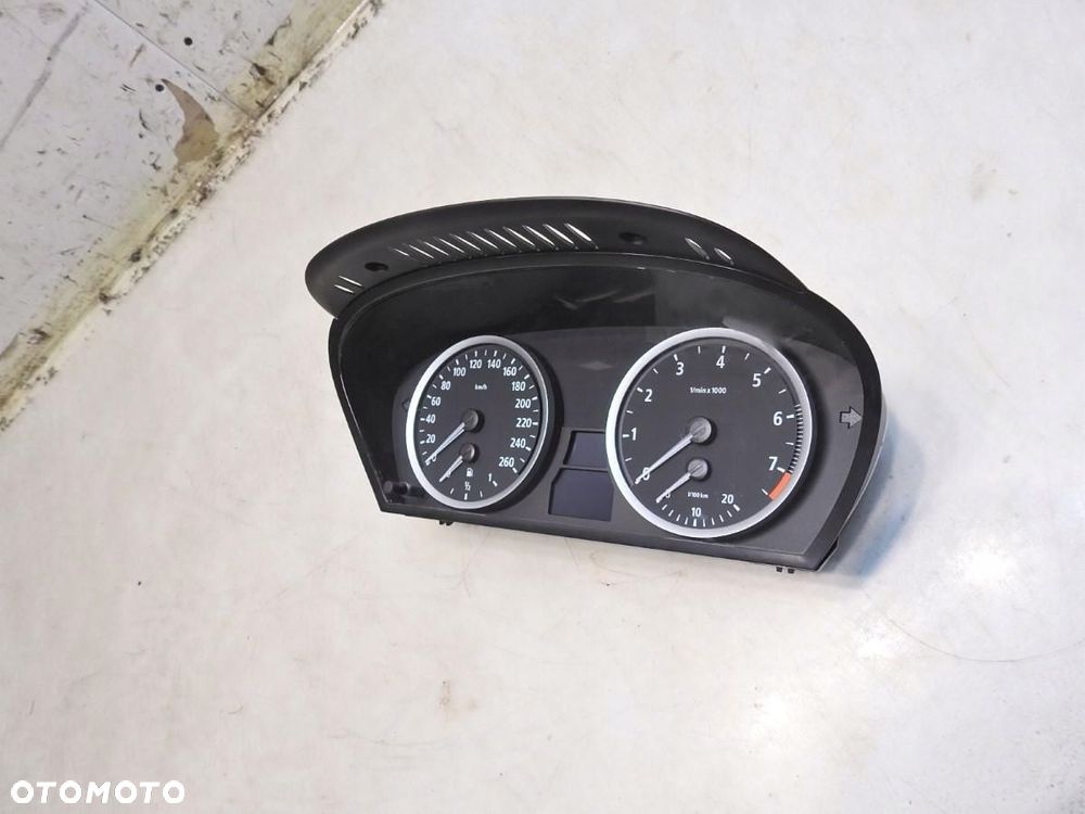 LICZNIK AUTOMAT BMW E61 2.5 6983149 - 7