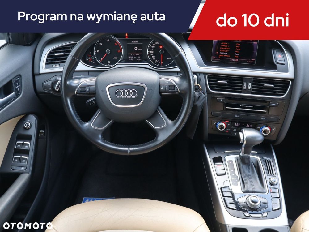 Audi A4 Limousine - 9