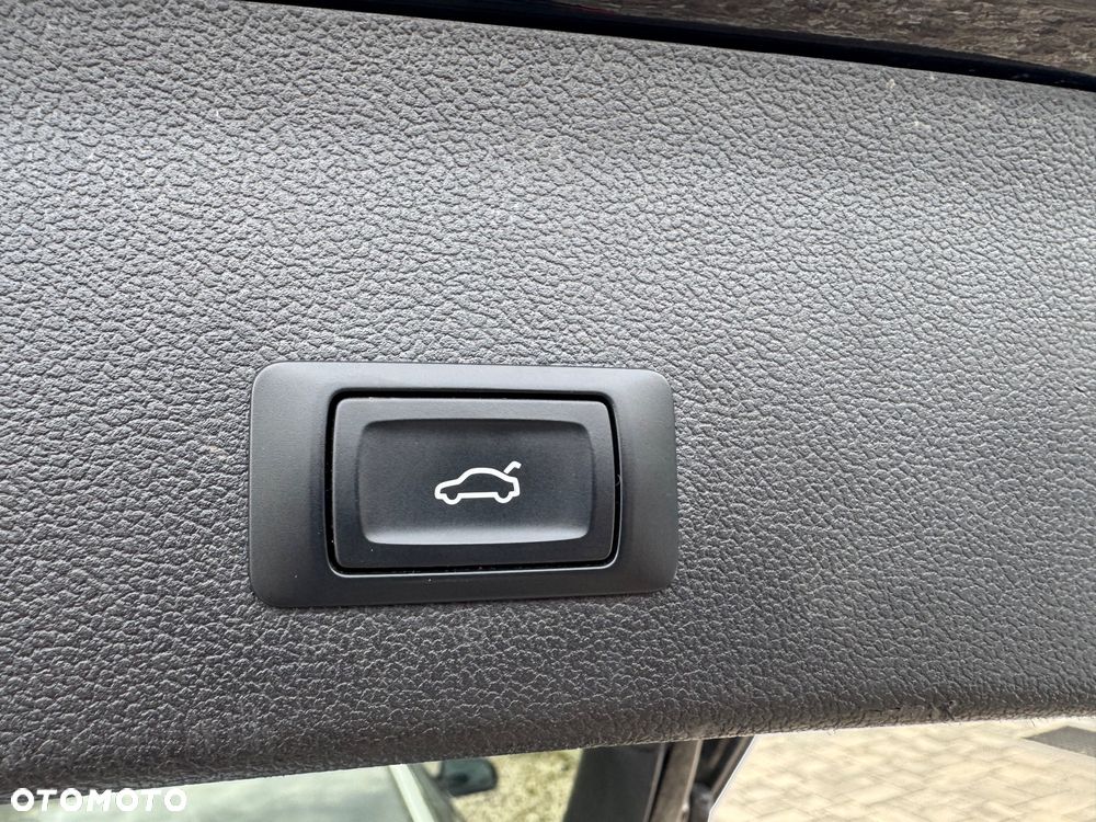 Audi A4 Avant 2.0 TDI DPF multitronic Attraction - 19