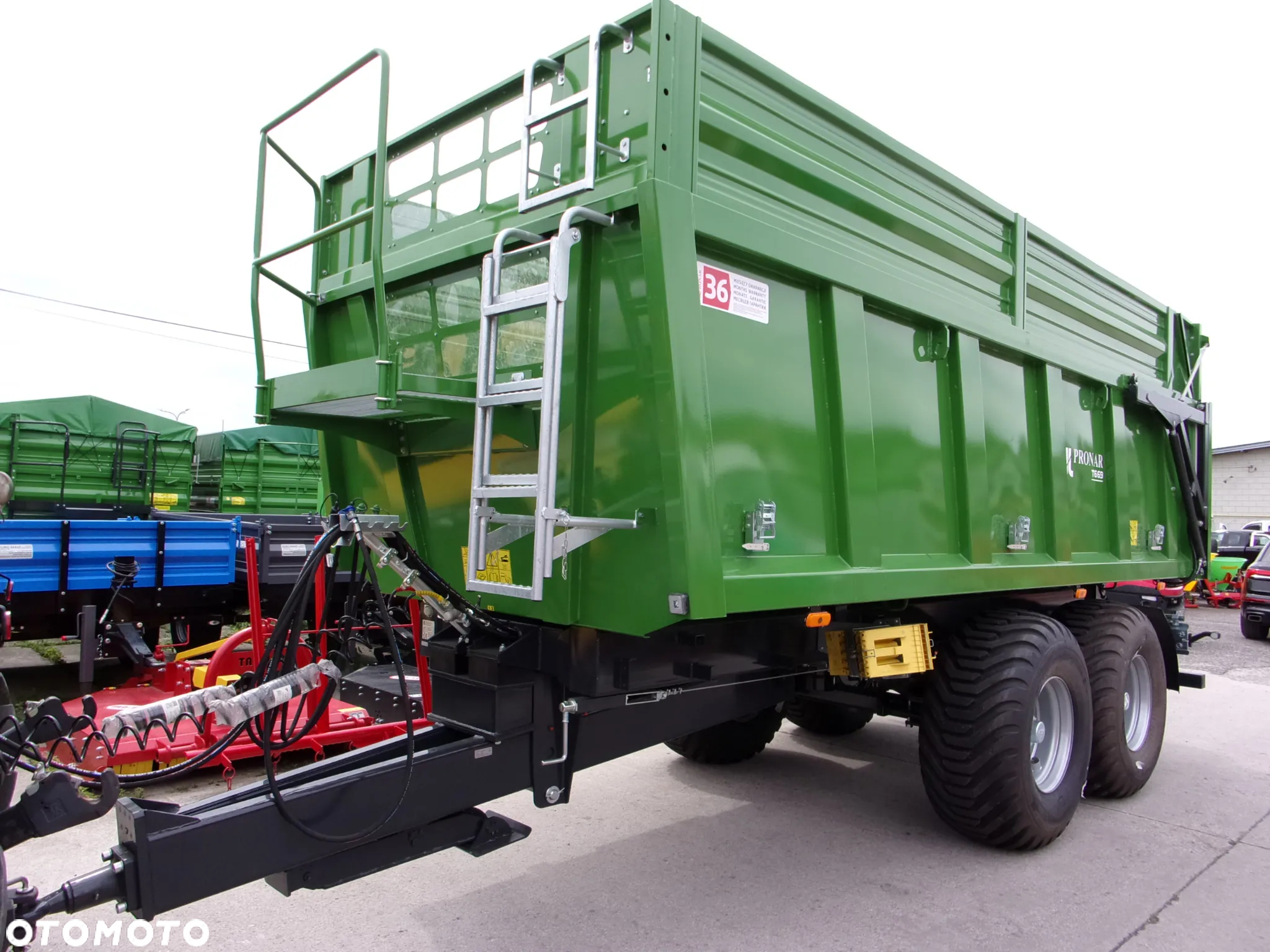 Pronar Przyczepa skorupowa T669 tandem 14 ton, nadstawy, plandeka, oś skrętna - 5
