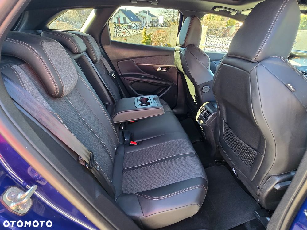 Peugeot 3008 1.2 PureTech Allure S&S - 12