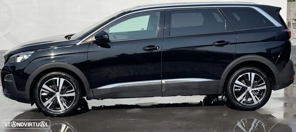 Peugeot 5008 - 1