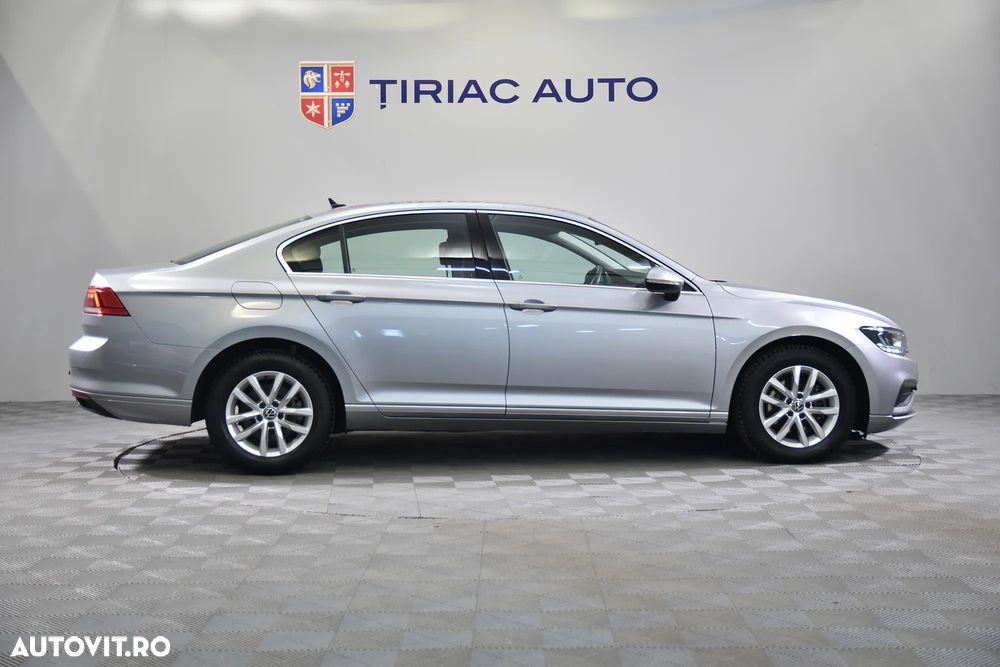 Volkswagen Passat - 6