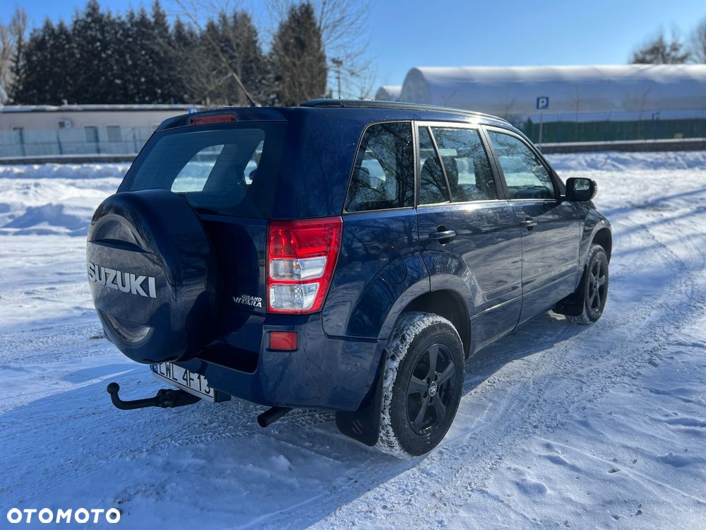 Suzuki Grand Vitara 2.4 Automatik Comfort Limited - 3