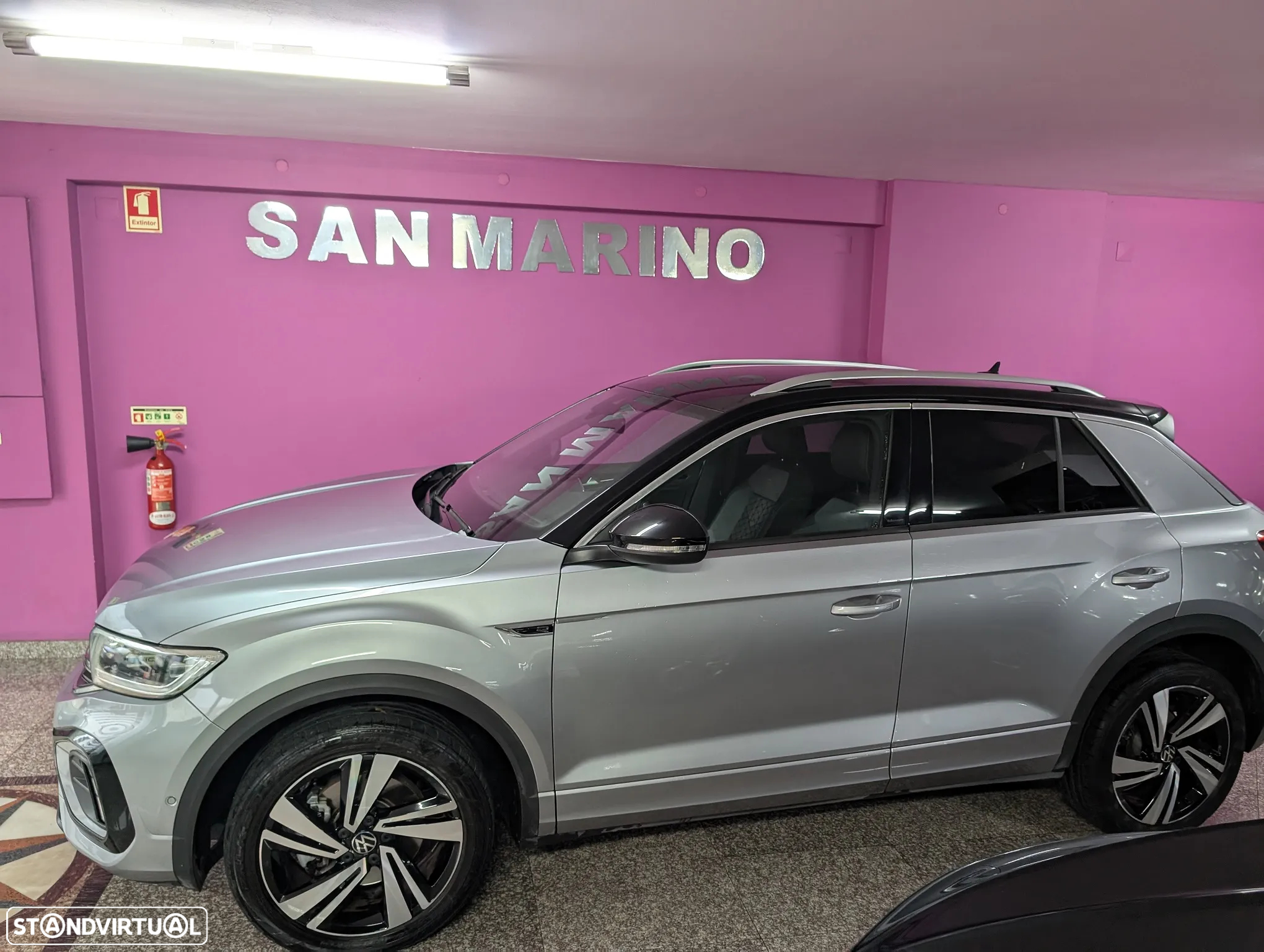 VW T-Roc 2.0 TDI R-Line DSG - 2