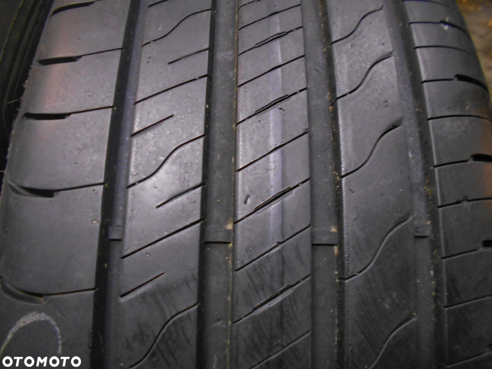 OPONY 205/55R16 GOODYEAR EFFICIENT GRIP PERFORMANCE 2 DOT 1224 / 4923 7.8MM - 4