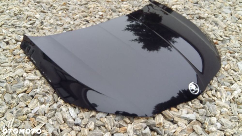 SKODA OCTAVIA IV MASKA POKRYWA SILNIKA 5E3823155 - 2