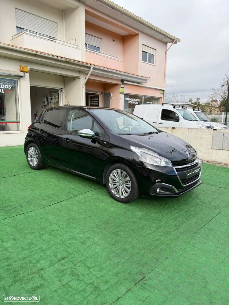 Peugeot 208 1.2 PureTech Style - 4