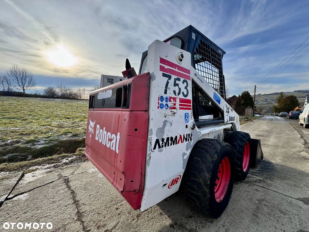 Bobcat 753* MINIŁADOWARKA BOBCAT 753** ŁADOWARKA BOBCAT 753** - 4