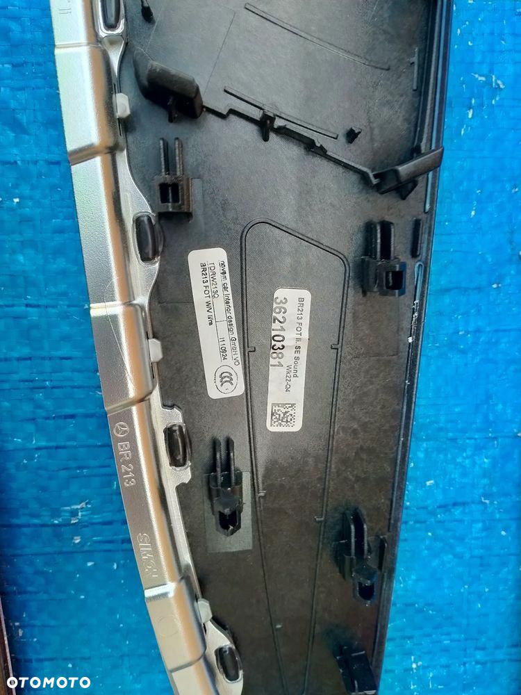 Mercedes W213 AMG Dekor Dekory BURMESTER Listwa Konsoli Drzwi Listwy Ozdobne AMBIENT - 16