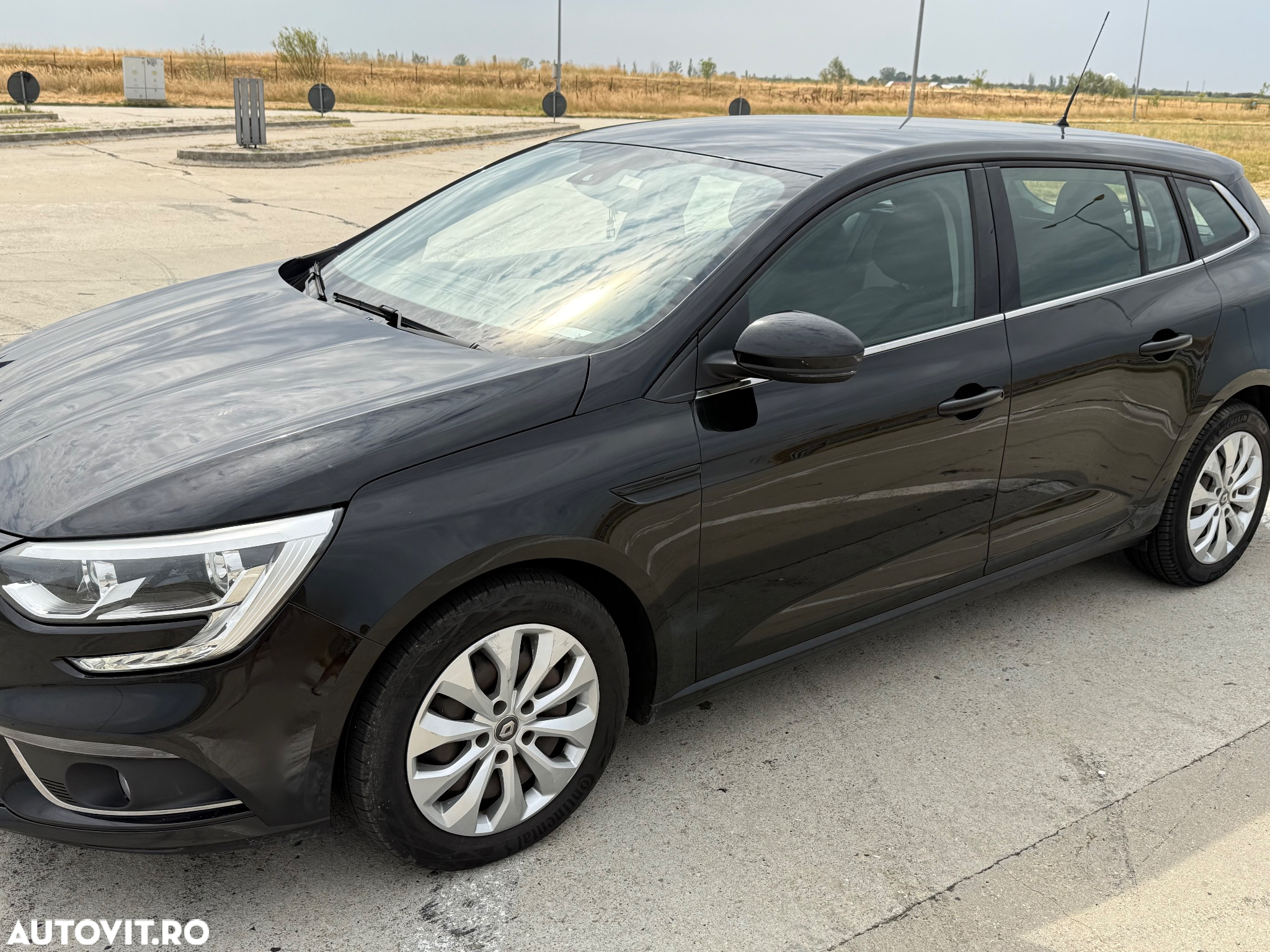 Renault Megane Energy dCi Life - 16