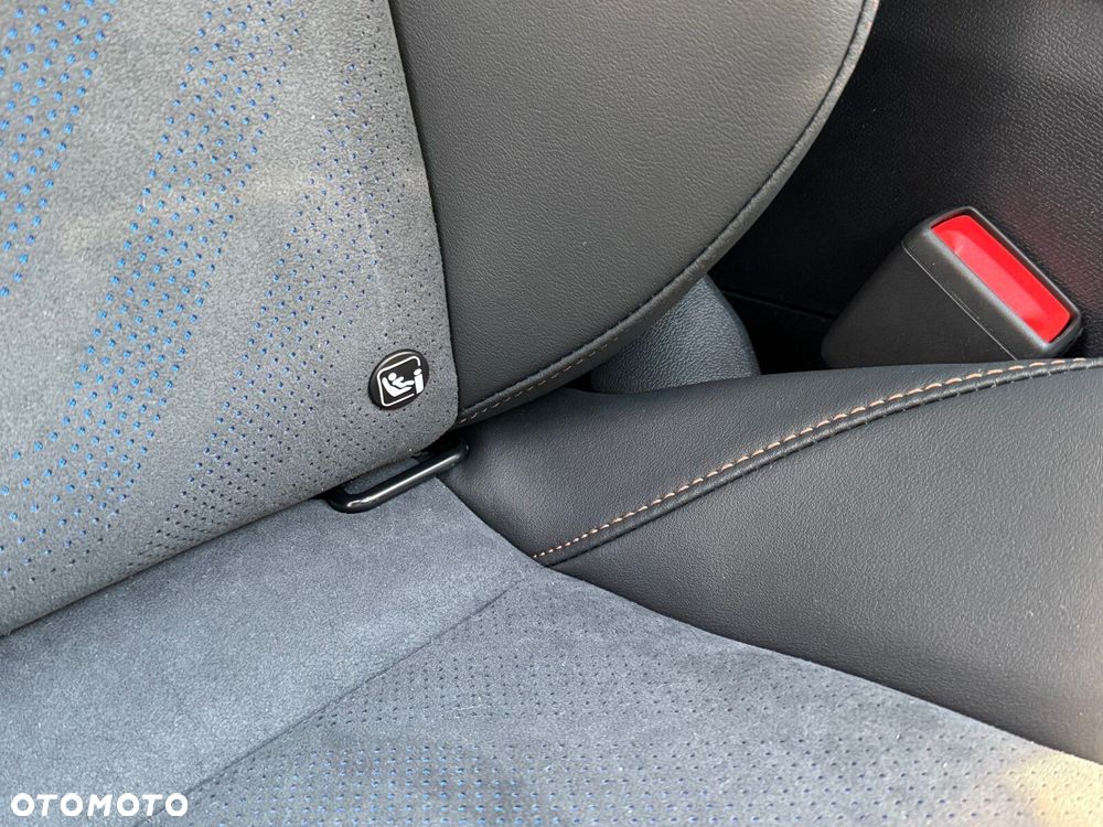 Cupra Formentor 1.5 eTSI mHEV DSG - 36