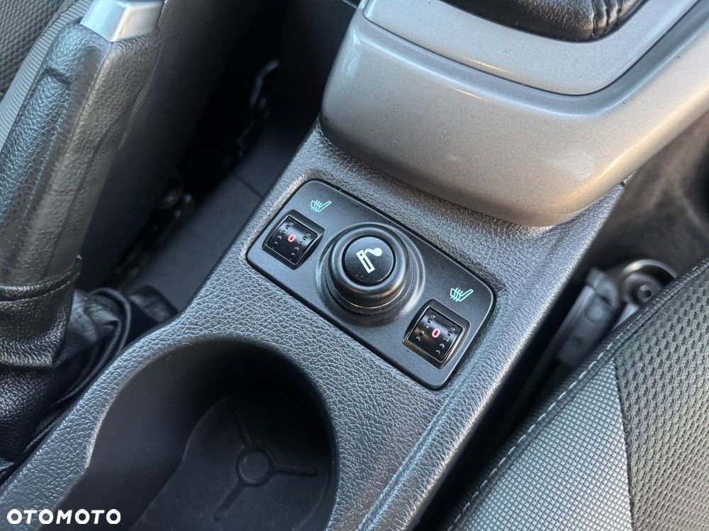 Ford Focus 1.6 Edition - 16