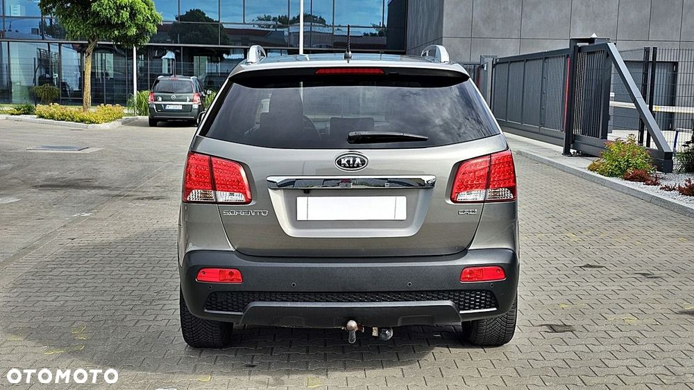 Kia Sorento - 13