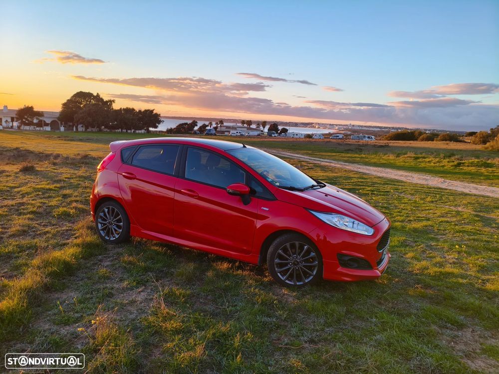 Ford Fiesta 1.0 EcoBoost S&S ST-LINE - 3