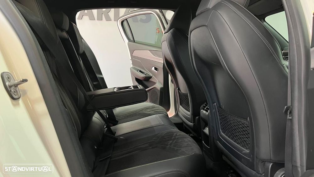 Peugeot 308 1.2 PureTech GT EAT8 - 13