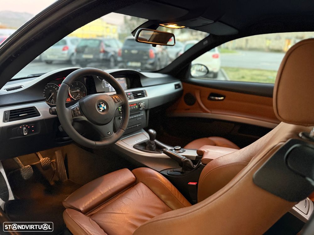 BMW 320 d Coupe - 12