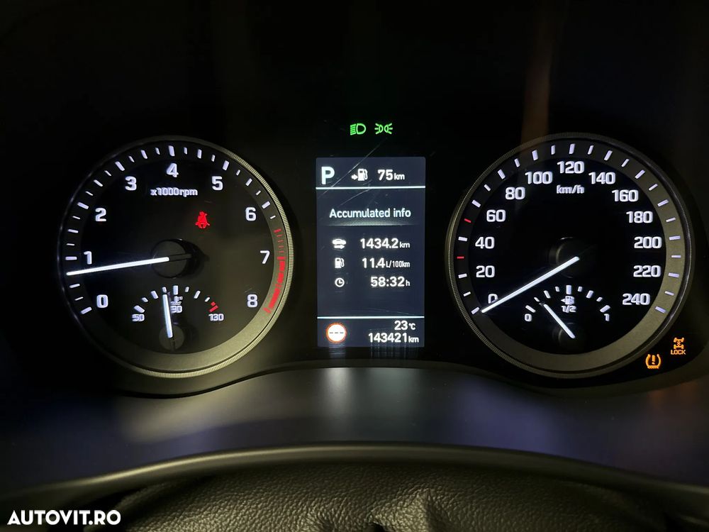 Hyundai Tucson 1.6 T-GDi 4WD 7DCT Luxury - 17