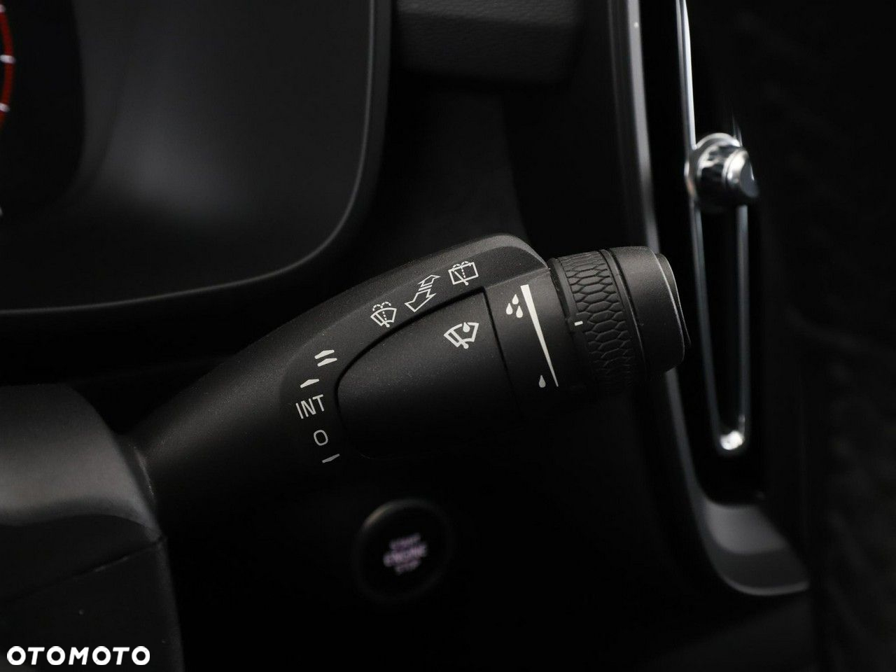 Volvo XC 40 T2 Momentum Core - 31
