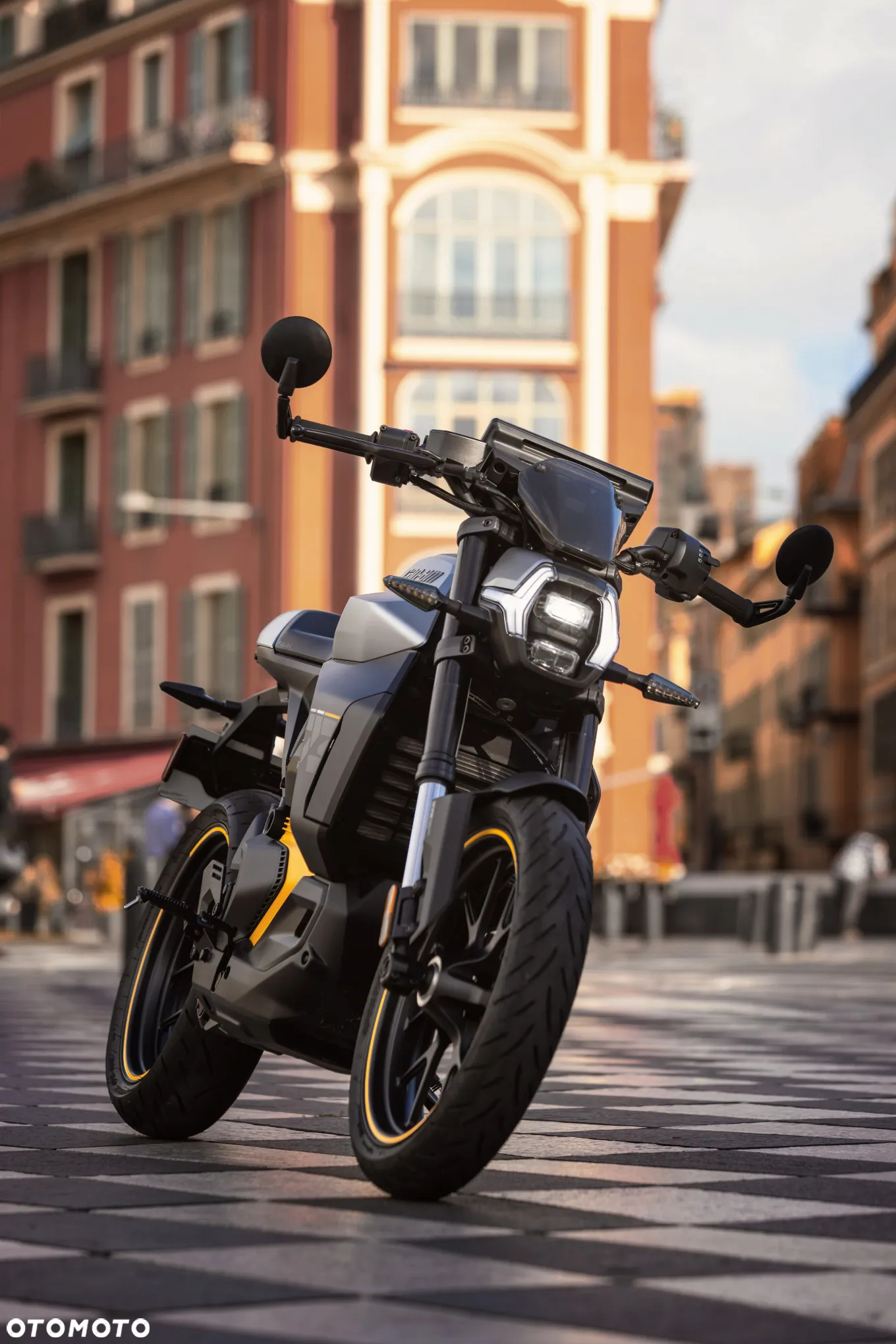Can-Am Inny - 5