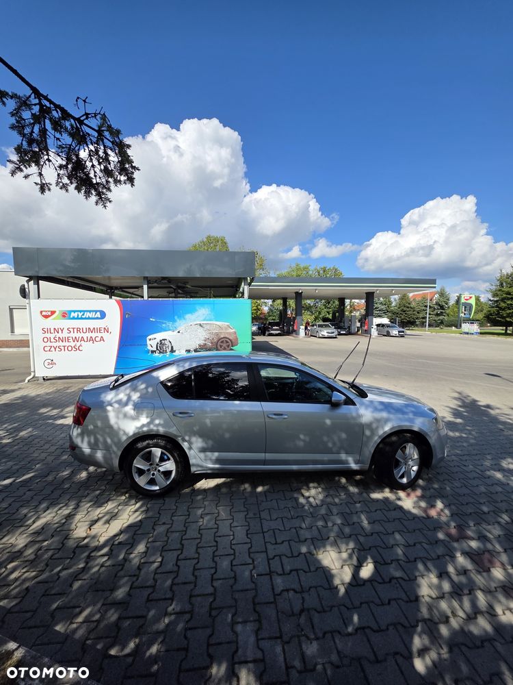 Skoda Octavia - 2