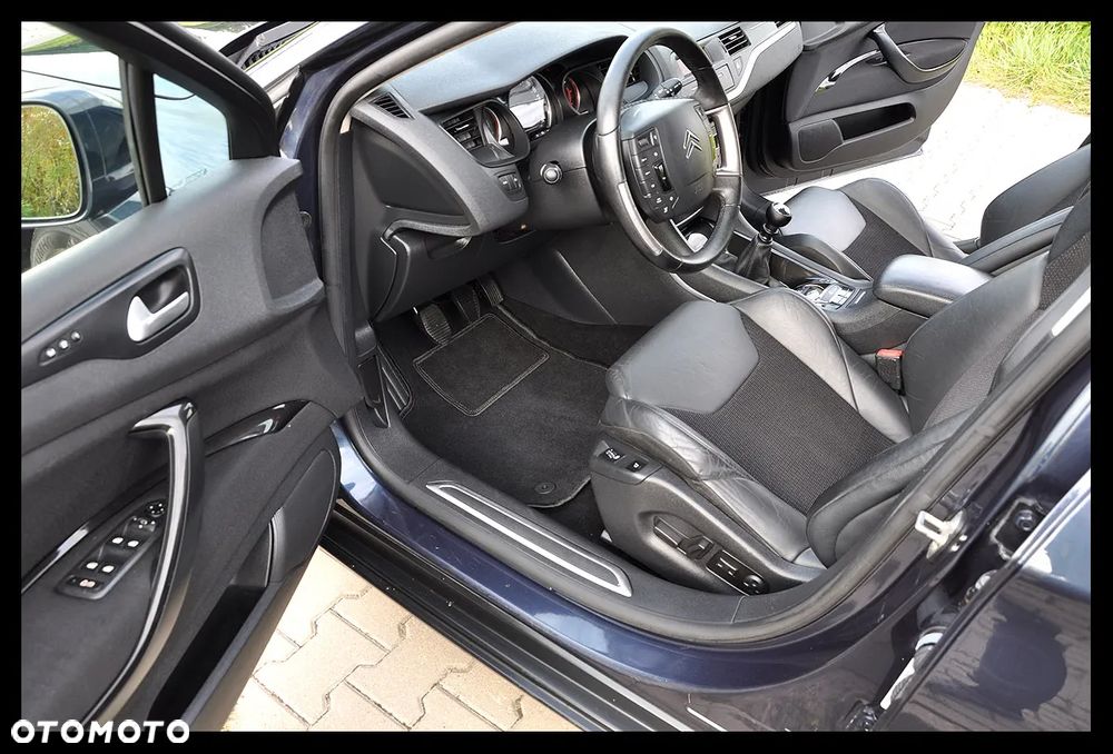 Citroën C5 2.0 HDi Exclusive - 25