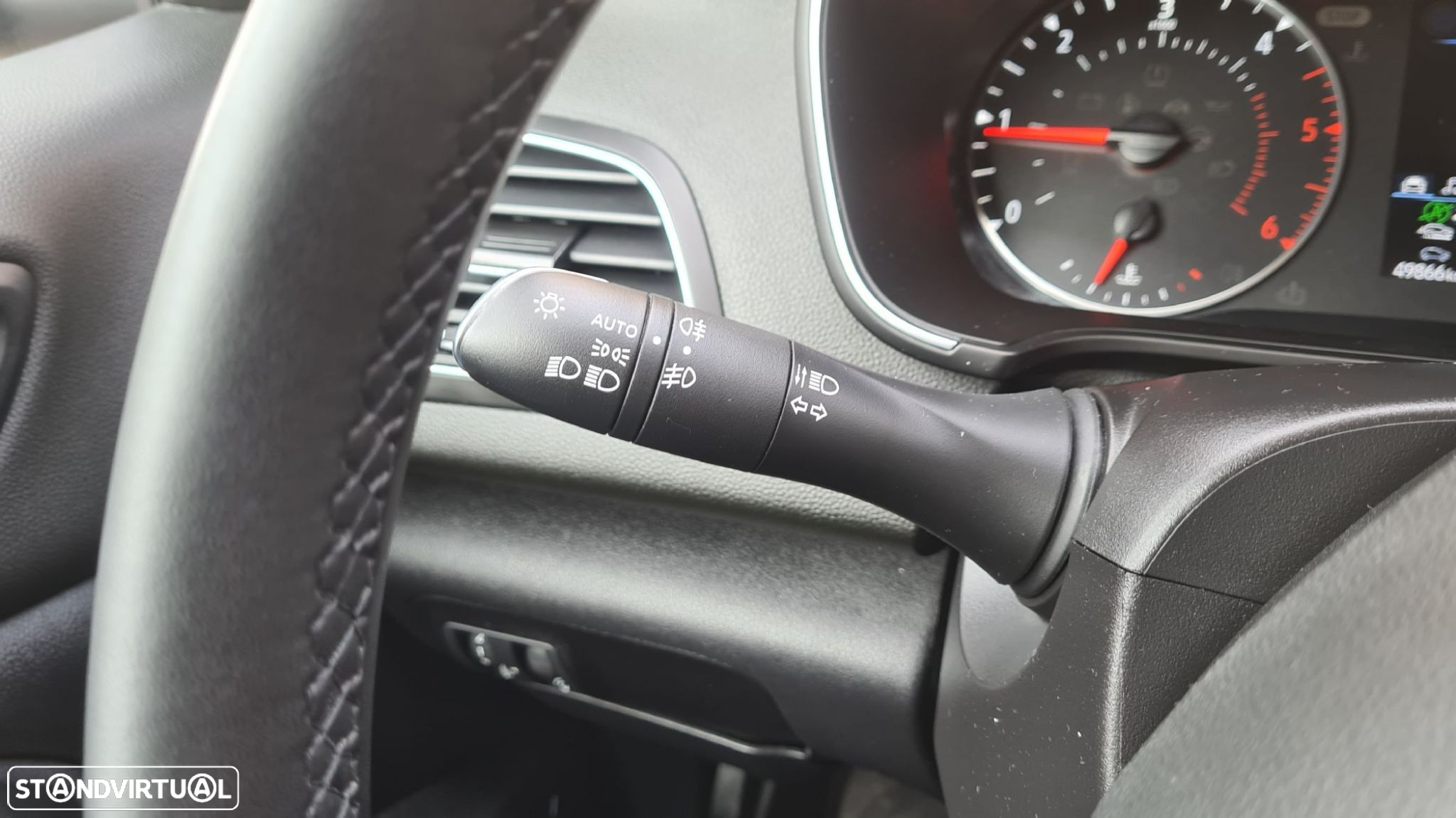 Renault Mégane 1.5 Blue dCi Intens EDC - 12
