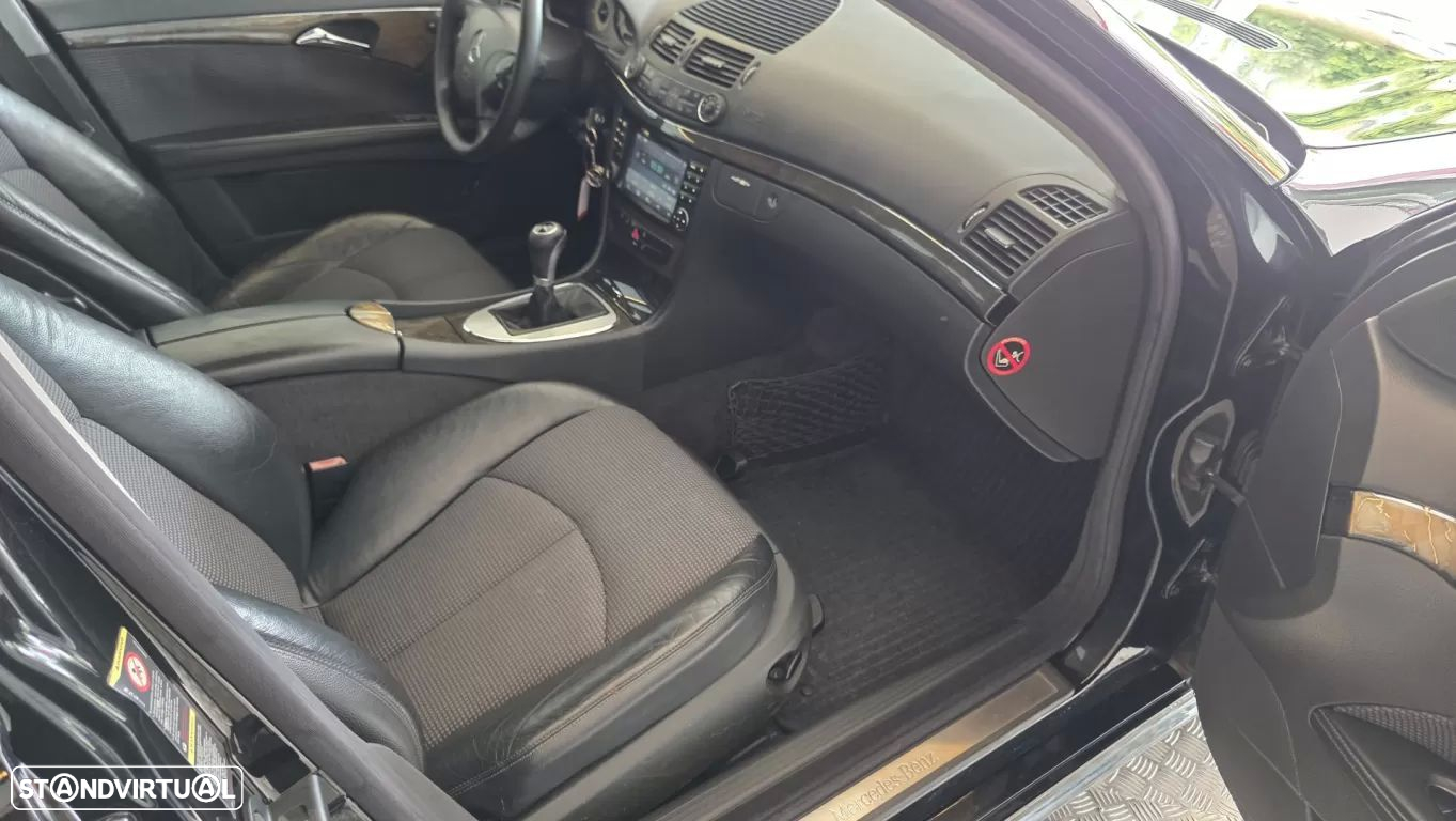 Mercedes-Benz E 220 CDi Avantgarde - 49