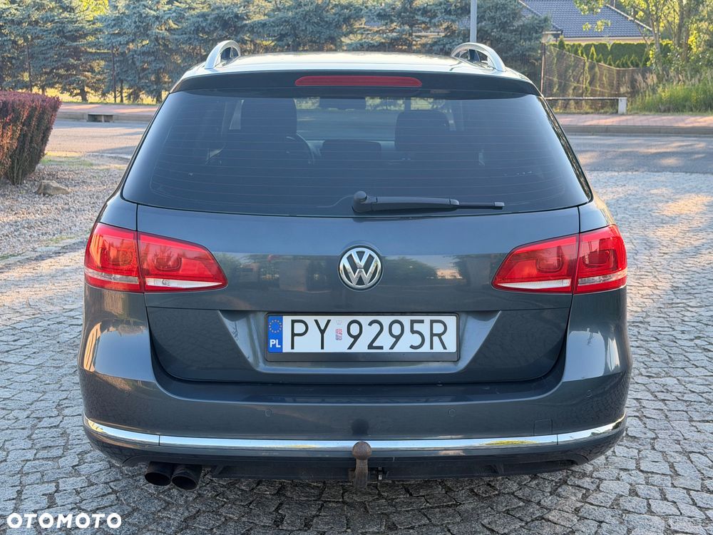 Volkswagen Passat 1.8 TSI Highline - 12