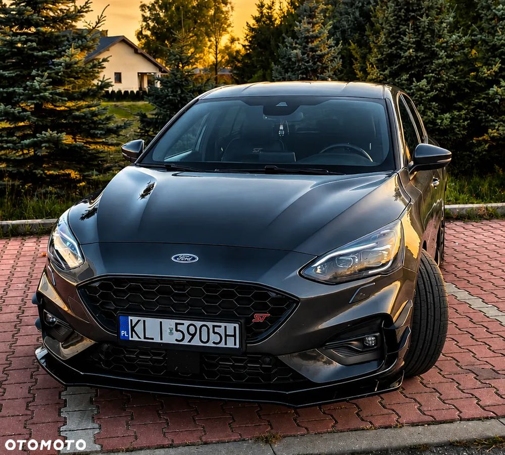 Ford Focus 2.3 EcoBoost S&S ST - 4