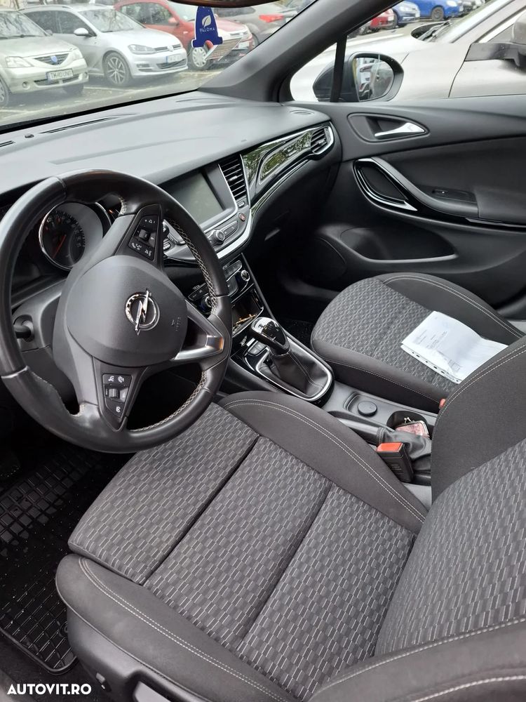 Opel Astra 1.6 D Start/Stop Dynamic - 4