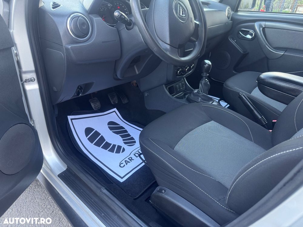 Dacia Duster 1.5 dCi 4x2 Prestige - 39