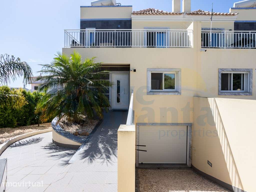 EXCLUSIVO! Moradia T3 Moderna com Piscina Privada no coração de Vil... - Grande imagem: 3/60