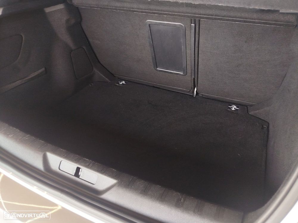 Peugeot 308 1.2 PureTech Business Line - 28