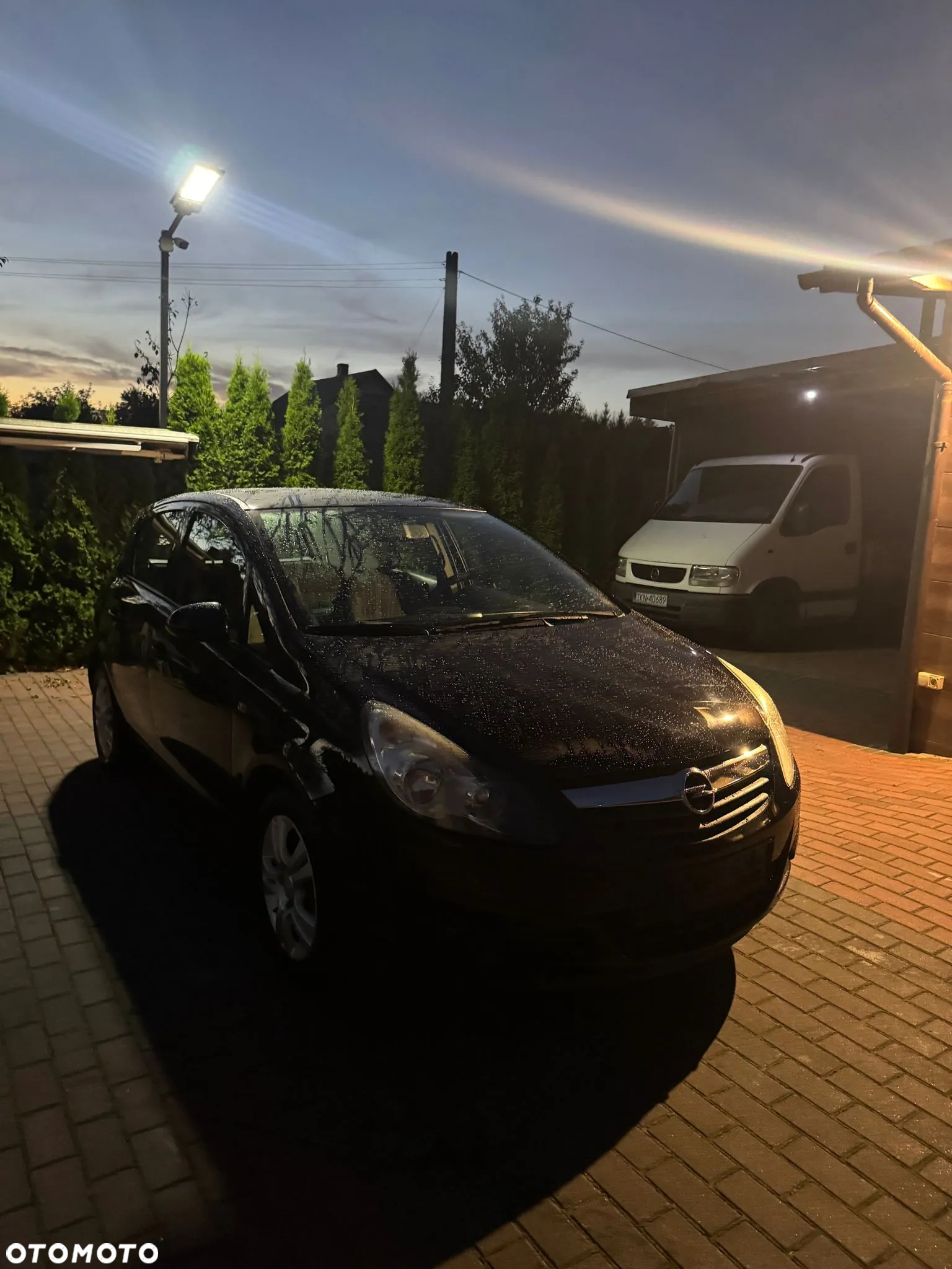 Opel Corsa 1.4 16V Enjoy - 2