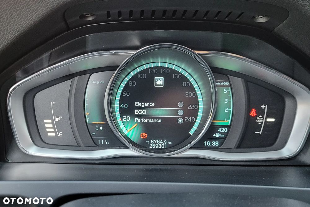 Volvo V60 D4 Drive-E Summum - 22