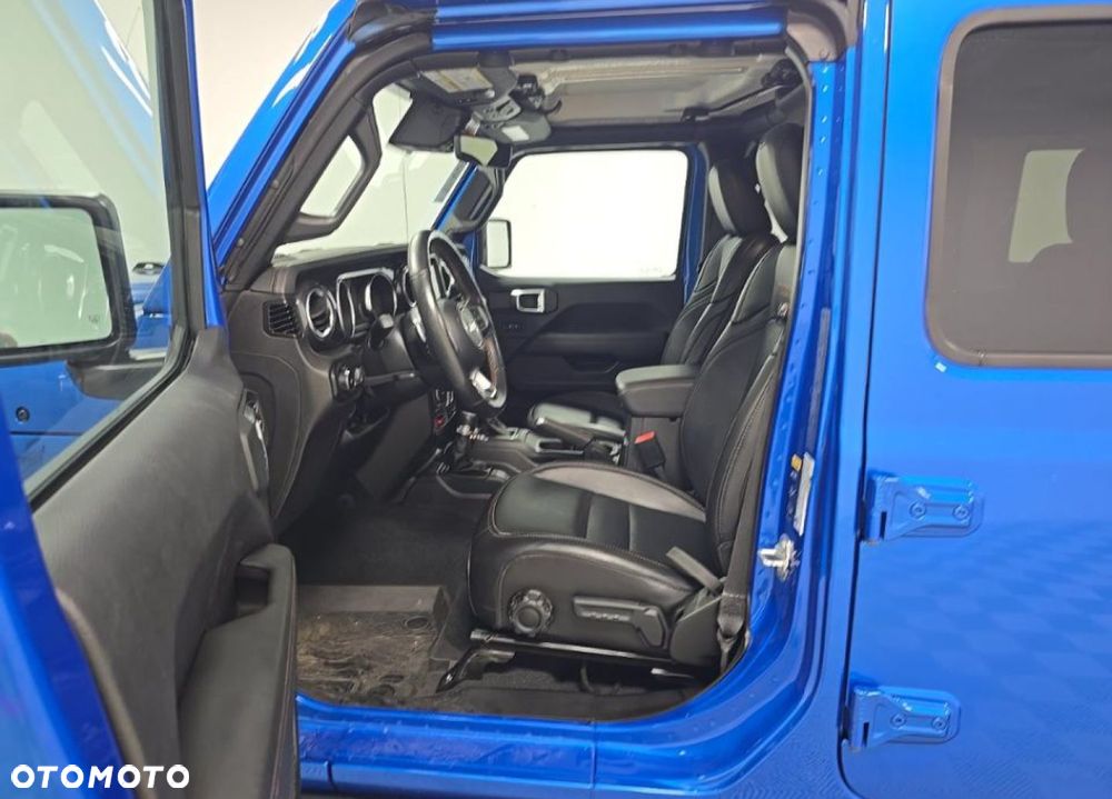 Jeep Wrangler - 9