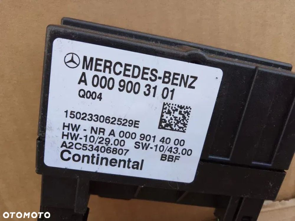Moduł Sterownik Pompy Paliwa Mercedes W212 Lift A0009003101 - 2