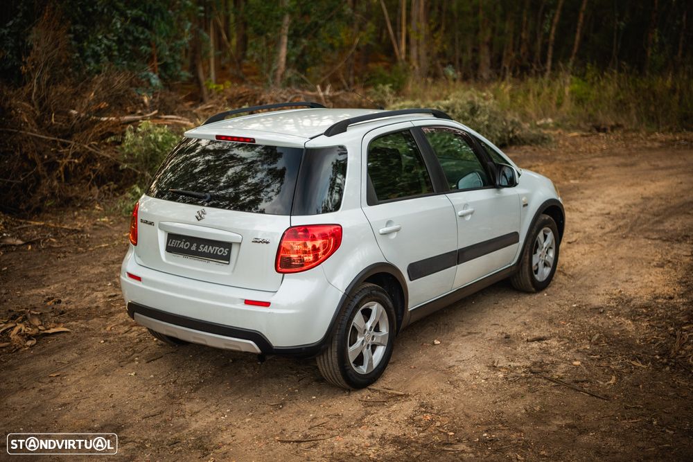Suzuki SX4 1.6 DDiS GLA Outdoor Line - 44