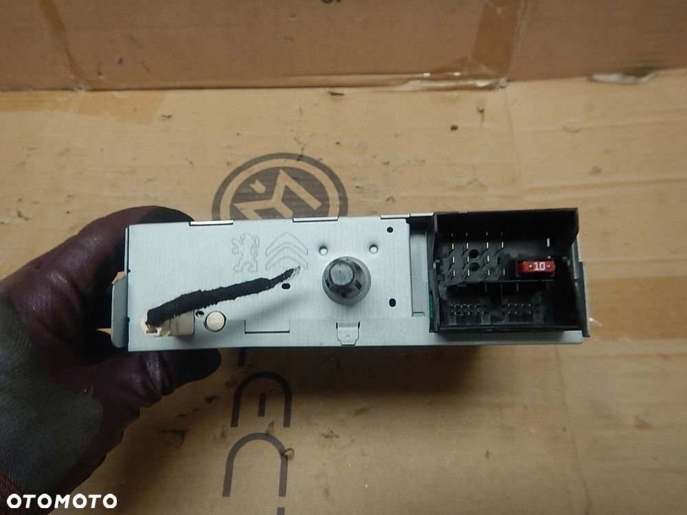 radio cd tuner citroen c4 ii 9676837980 - 3