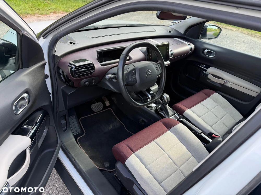Citroën C4 Cactus - 17
