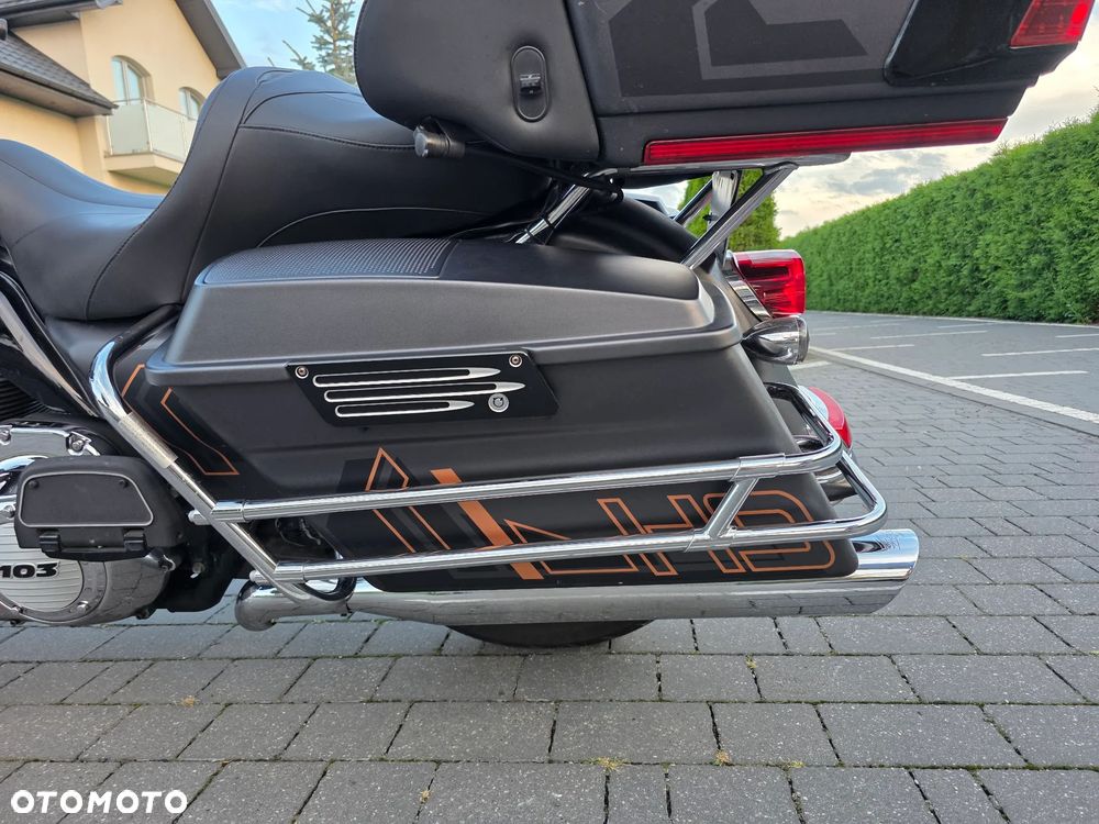 Harley-Davidson FLHTCU Ultra - 29