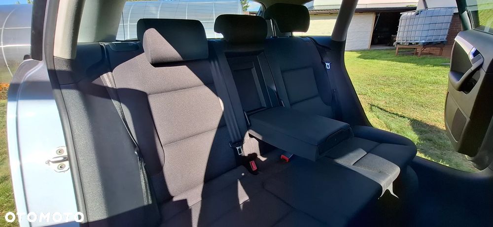 Audi A3 Sportback 2.0 TDI Ambiente - 13
