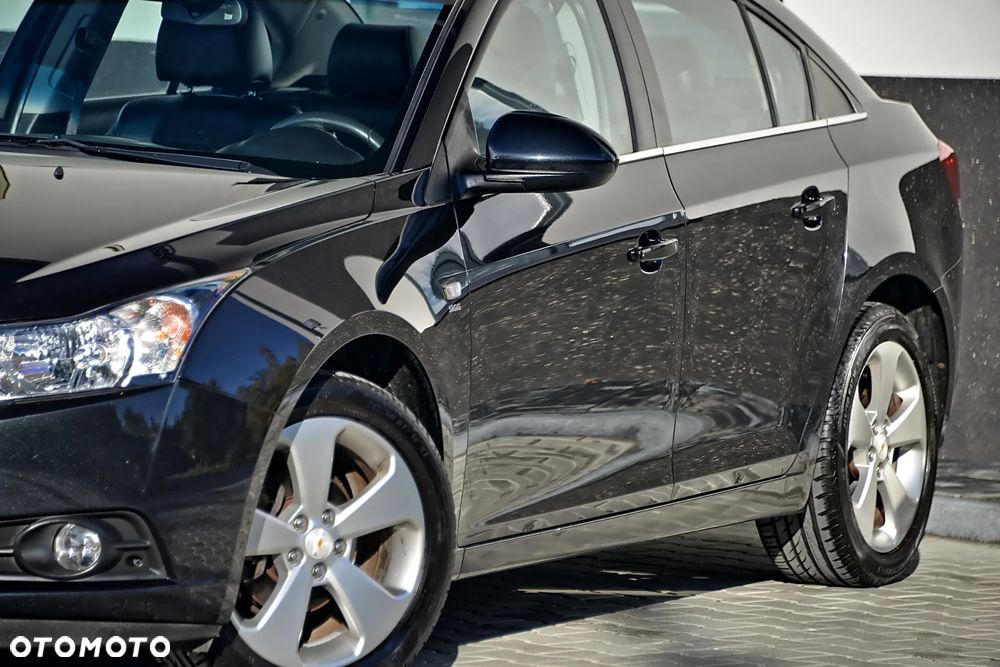 Chevrolet Cruze - 11
