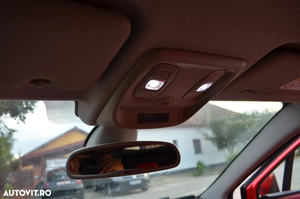 Renault Clio IV 1.2 Energy TCe EDC Intens - 22